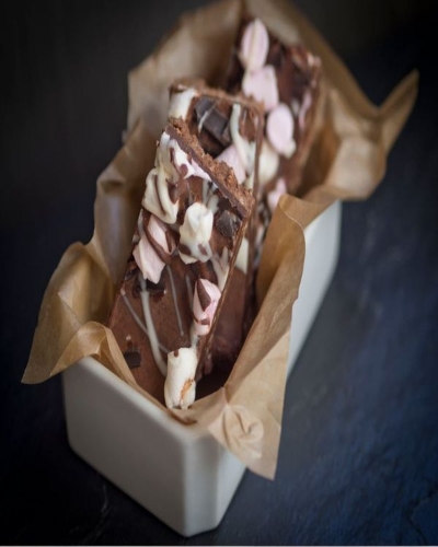 Picture of FROZEN COBBS ROCKY ROAD SLICE 21s