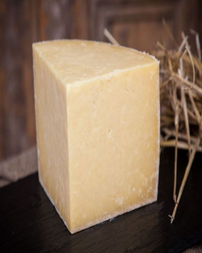 Picture of (Price Per KG+Pre-Order) ST ANDREWS FARM HOUSE CHEDDAR 3.5KG NOM