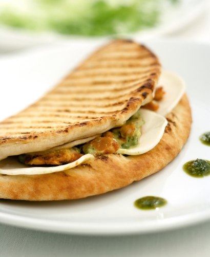 Picture of FROZEN DANORA ITALIAN FLATBREAD CHICKEN & PESTO 22X180G