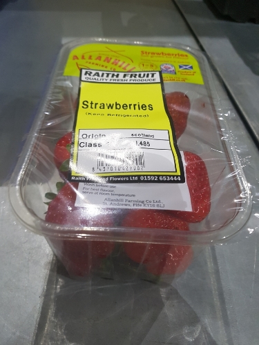 Picture of (Pre-Order <12PM) RAITH STRAWBERRIES 250G