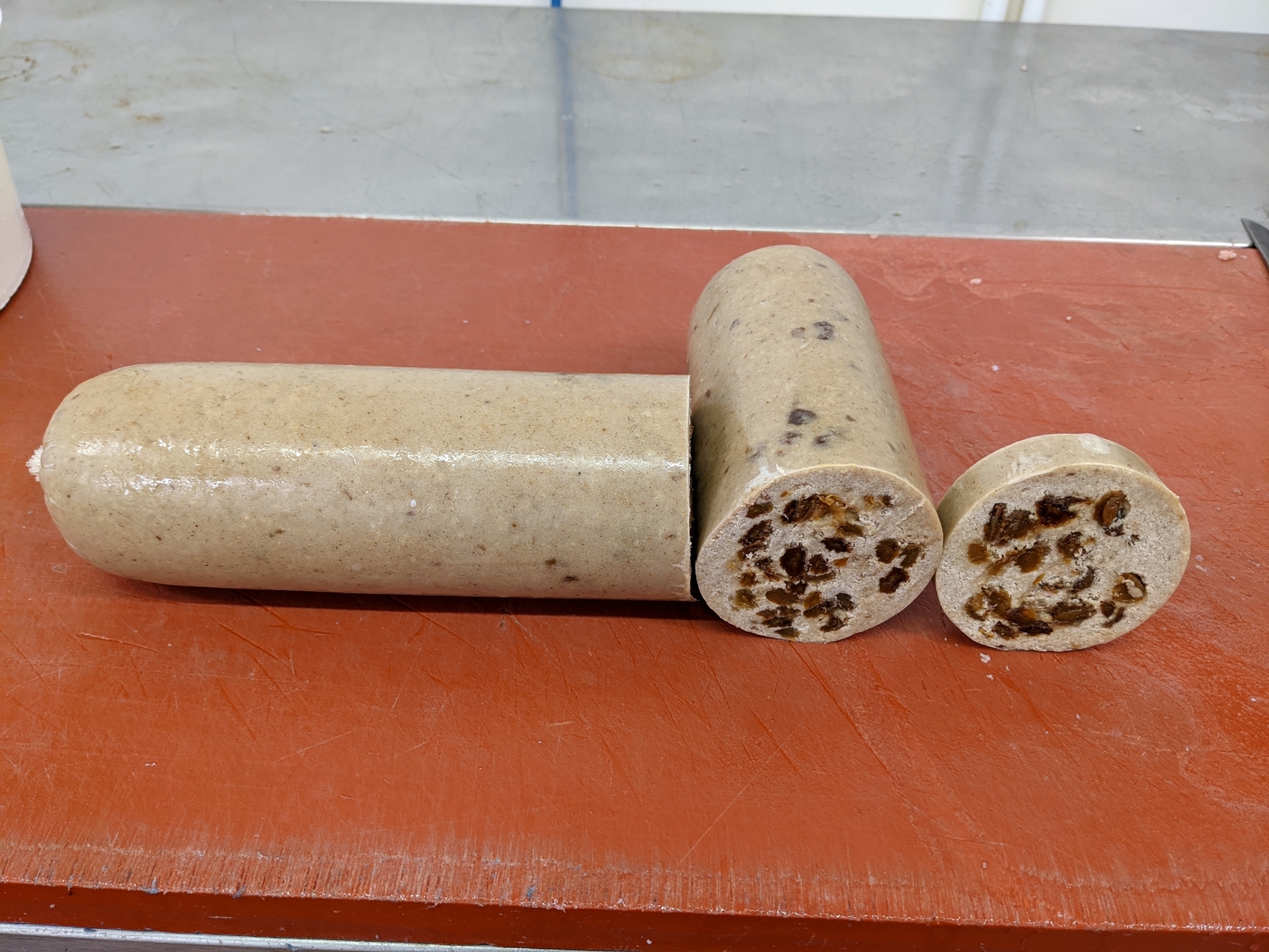 Fife Creamery. MACFARLANE'S FRUIT PUDDING STICK 1.8KG