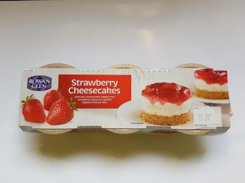 Picture of ROWAN GLEN STRAWBERRY CHEESECAKE 4X3X85G