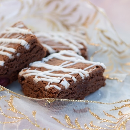 Picture of FROZEN COBBS BLACK CHERRY CHOCOLATE BROWNIE G/F SLICE 20S