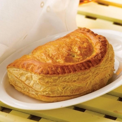 Picture of FROZEN WRIGHTS POTATO & CORNED BEEF PASTY 36X185G APPROX